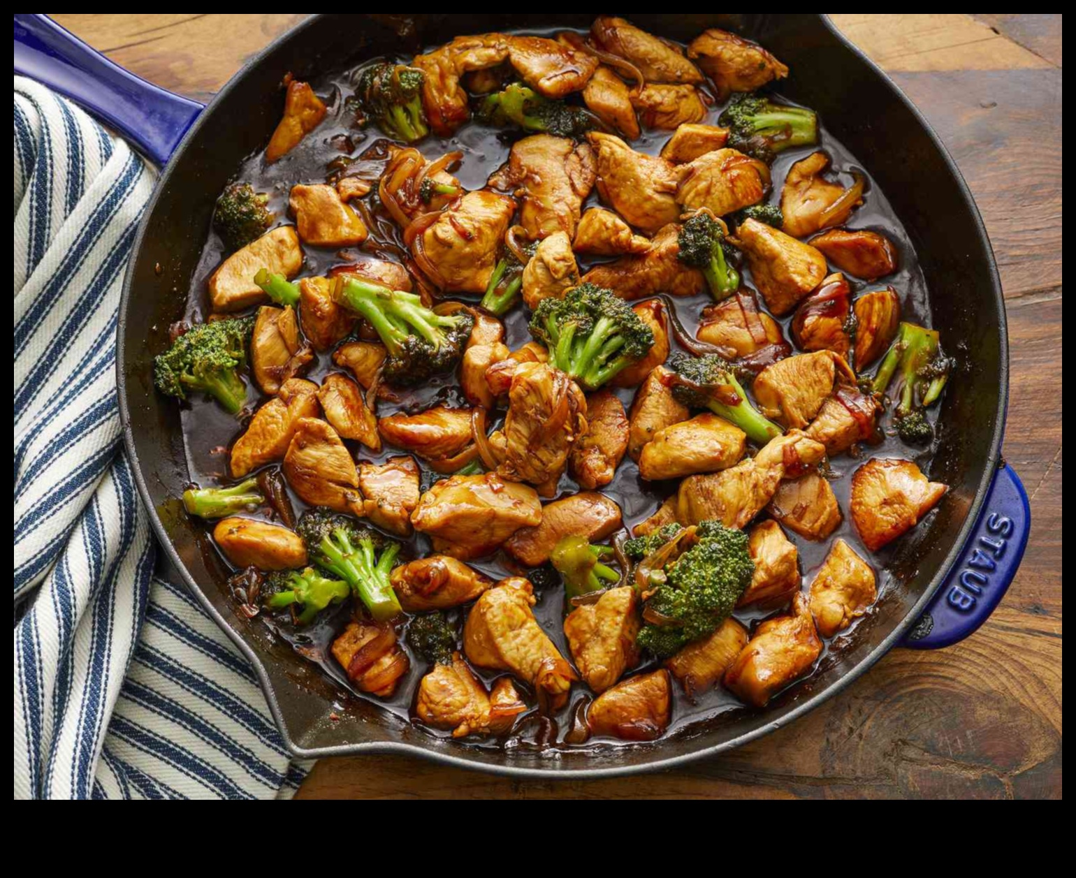 Eleganță de casă Cum să aduci stil simplu în gătitul de zi cu zi 4 Eleganță de casă: infuzând stil în gătitul de zi cu zi acasă