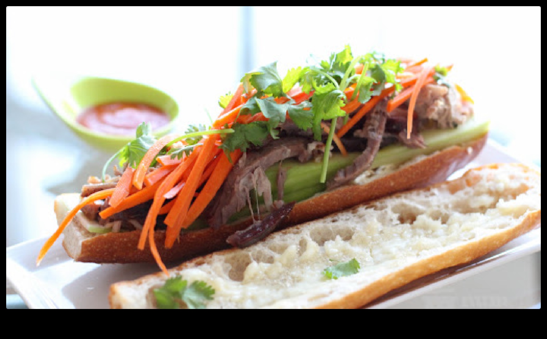 Banh Mi Bonanza: Măiestrie vietnameză în sandwich
