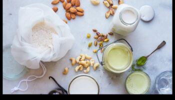 Arta fabricării laptelui de migdale: sfaturi și inspirații pentru pasionații de lapte de nuci