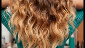 Flawless Brunette Waves: Sfaturi pentru obținerea fără efort Beachy Locks